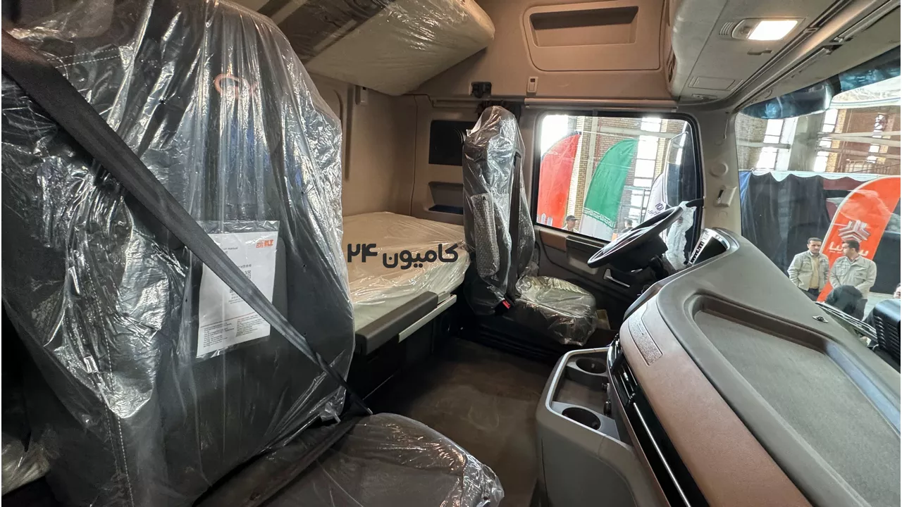 داخل کشنده GX560 سایپا دیزل